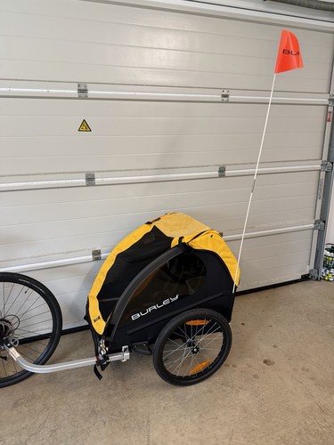 Burley bee double - bike, trailer
